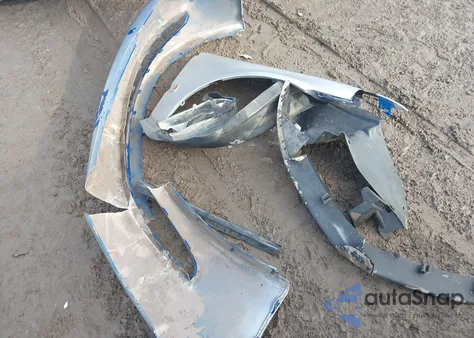 2004 Saturn Ion 3 from USA, damaged, VIN 1G8AL52F54Z207926